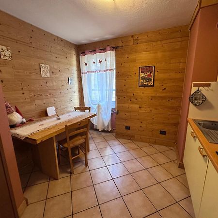 Reve En Ville Aosta Bagian luar foto